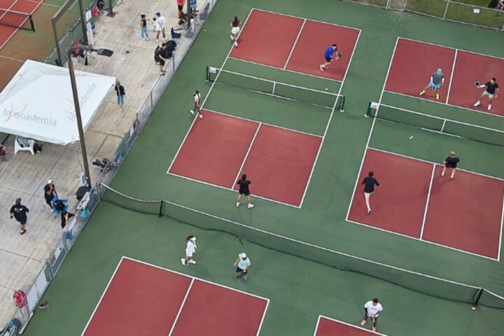 La Academia Pickleball